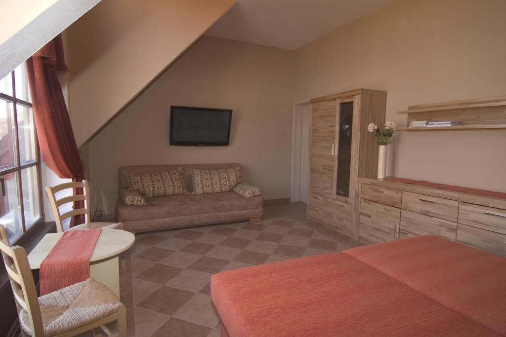 Pivovarský dvůr Zvíkov Zvikovske Podhradi Quarto foto