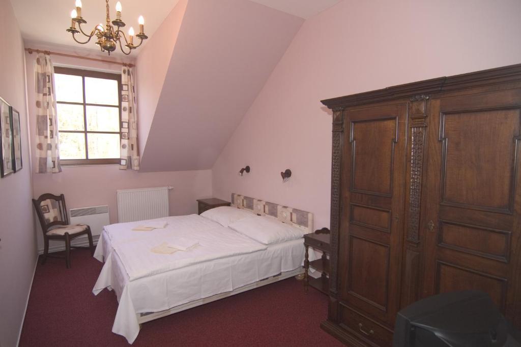 Pivovarský dvůr Zvíkov Zvikovske Podhradi Quarto foto